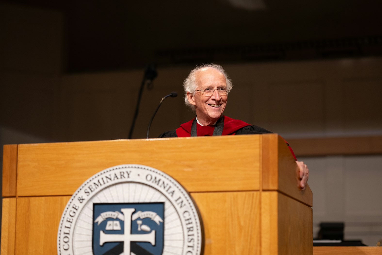 Hold True, Sing New: To the Next President of Our School | Desiring God