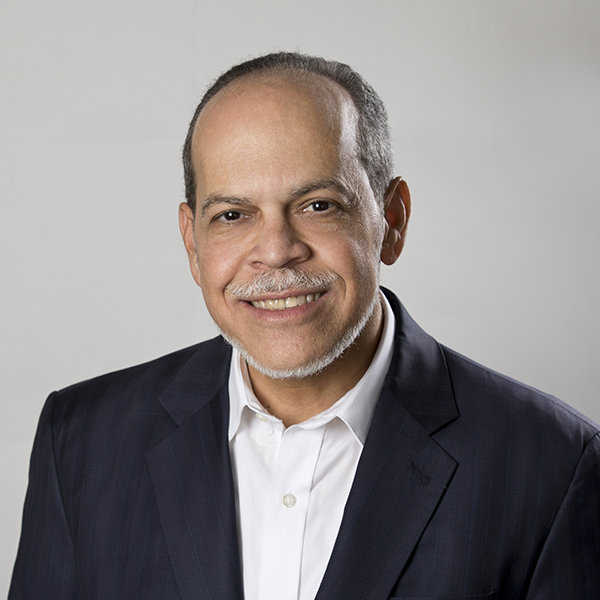 Miguel Núñez Photo