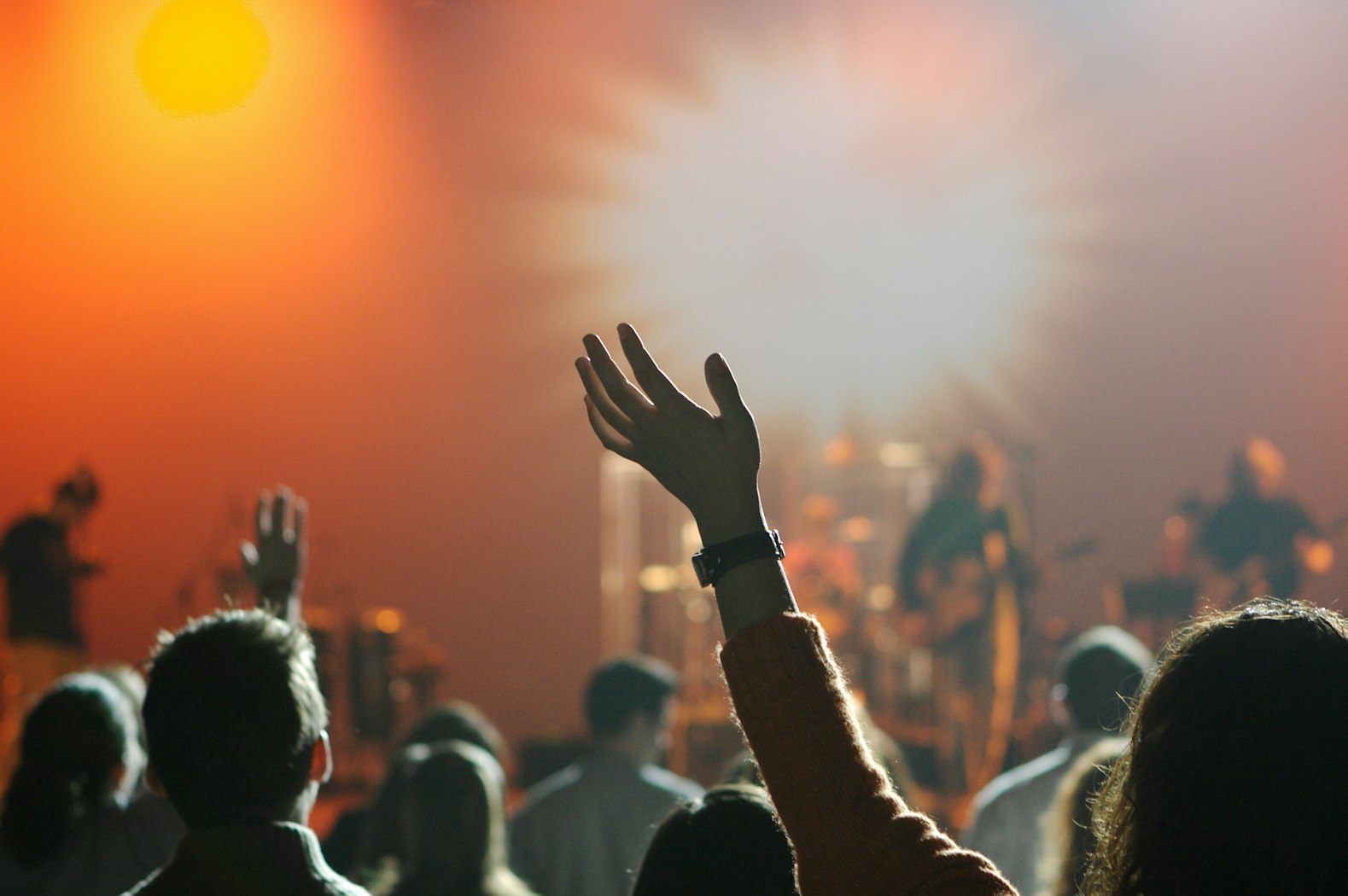On Repetitive Worship Songs | Desiring God