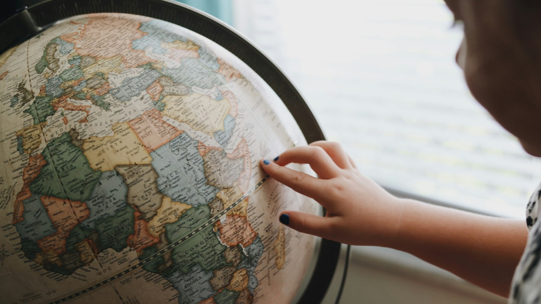 Raising Kids to Love the Nations | Desiring God - Vimarsana News
