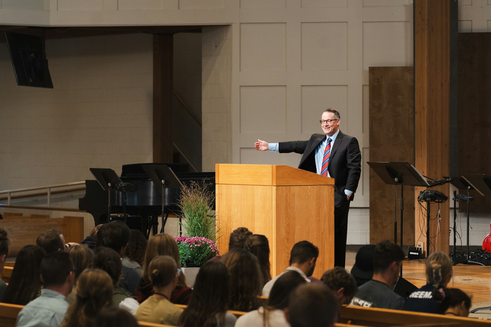 Image for article See Your Way Through Worry Four Sights for Anxious Minds