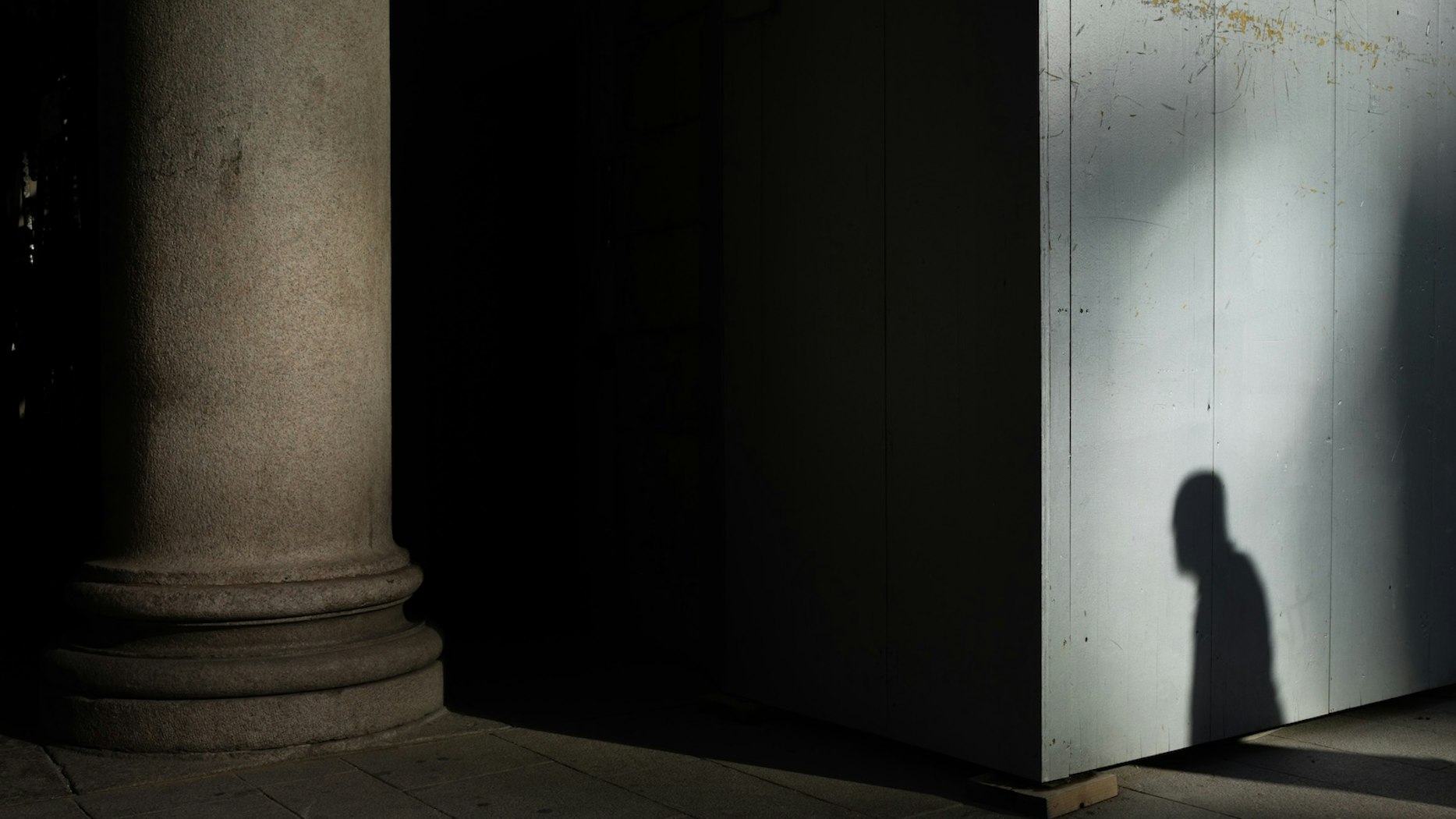 The Fragile Shield Over the Gulf