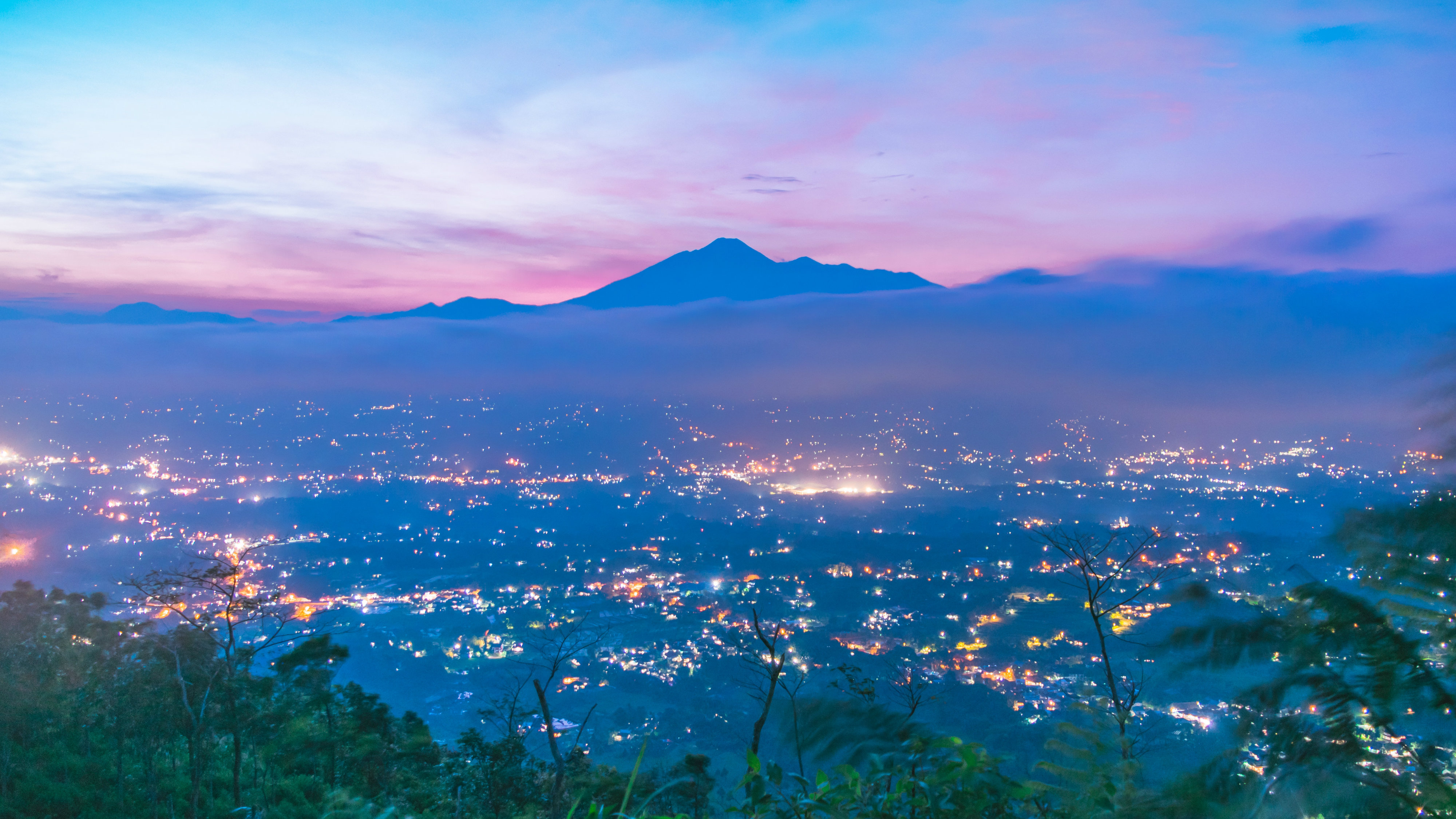 The Pride of Babel and the Praise of Christ