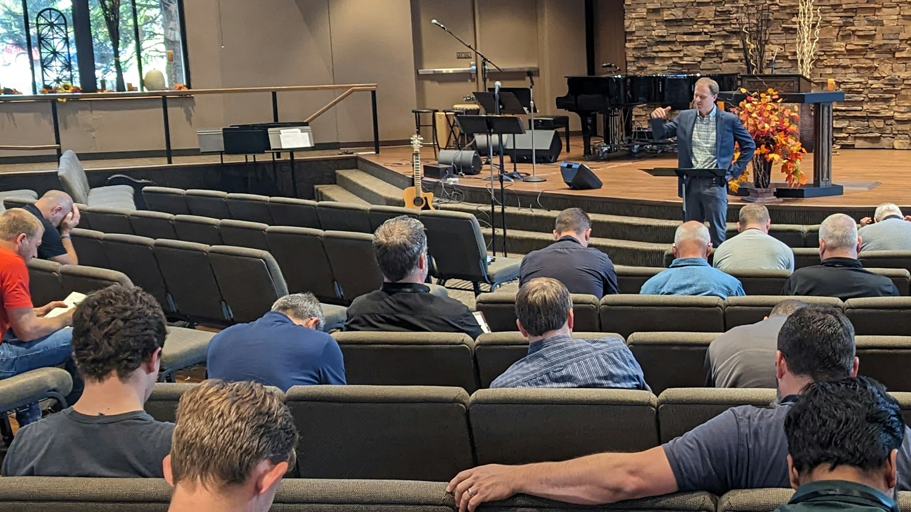 Two Main Tasks in Ministry: Good and Happy Pastors, Part 2 | Desiring God