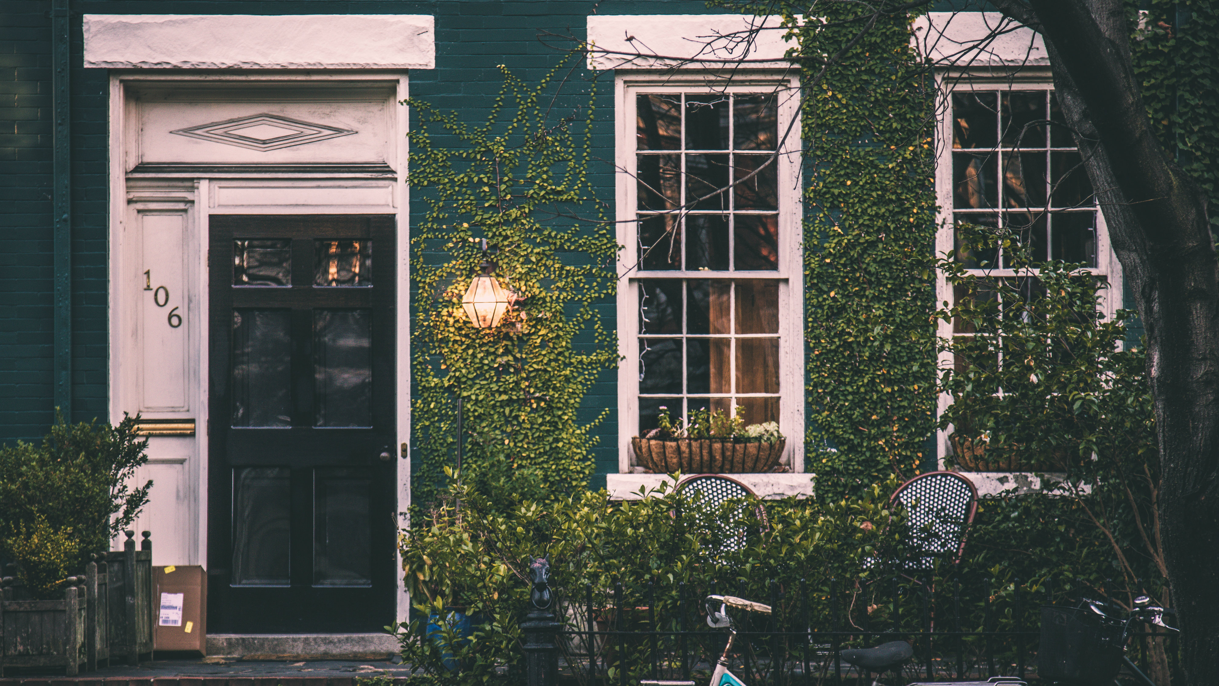 Welcome One Another to the Glory of God