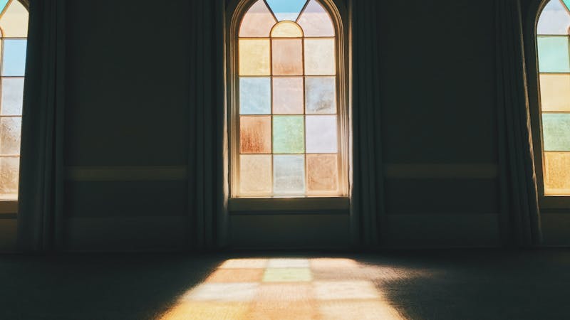 Who Governs the Local Church?